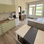 Petita Garden * Шиофок