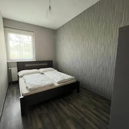 Petita Garden Apartman